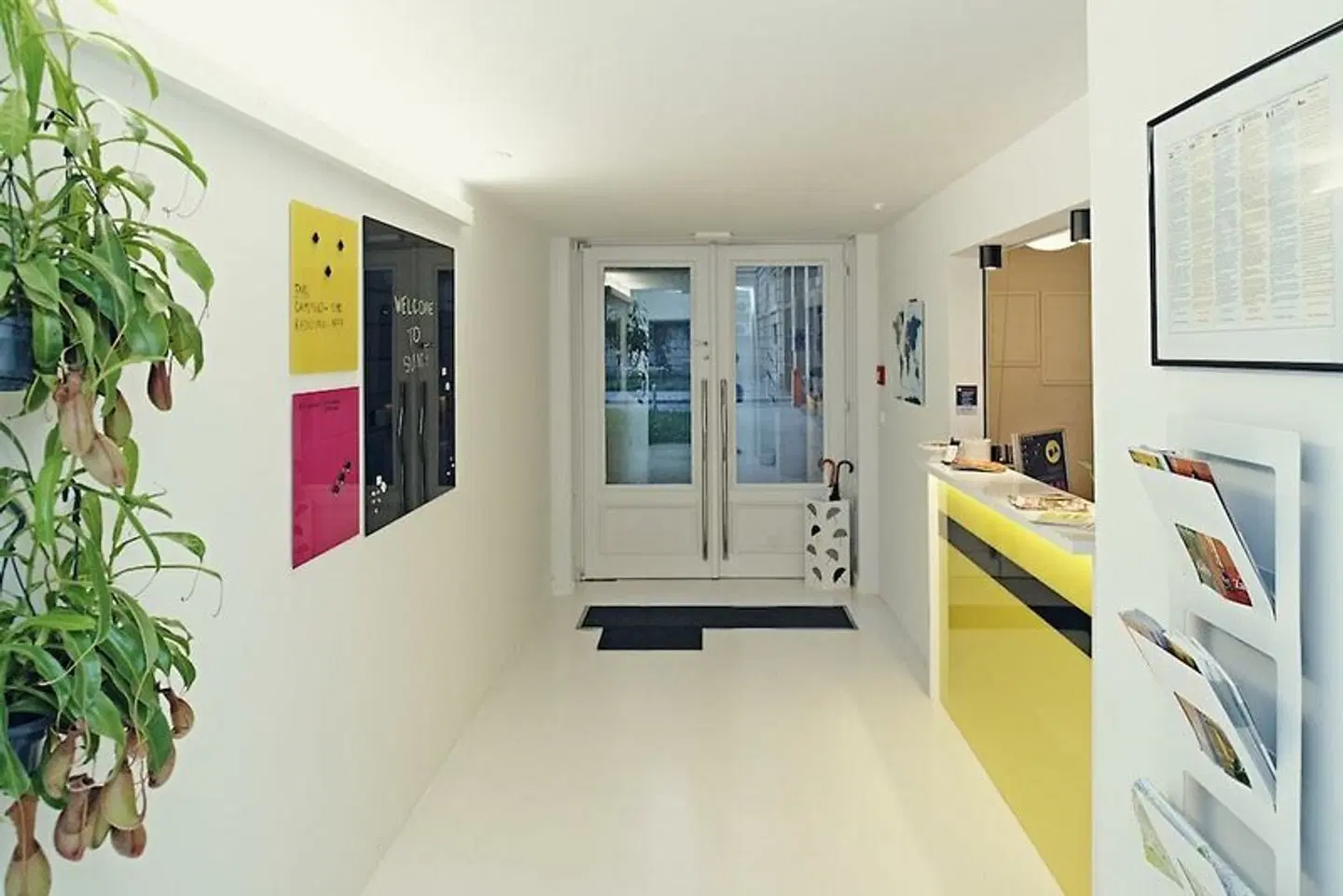 Design Studios Svi-Mi ROOM_EXAMPLE