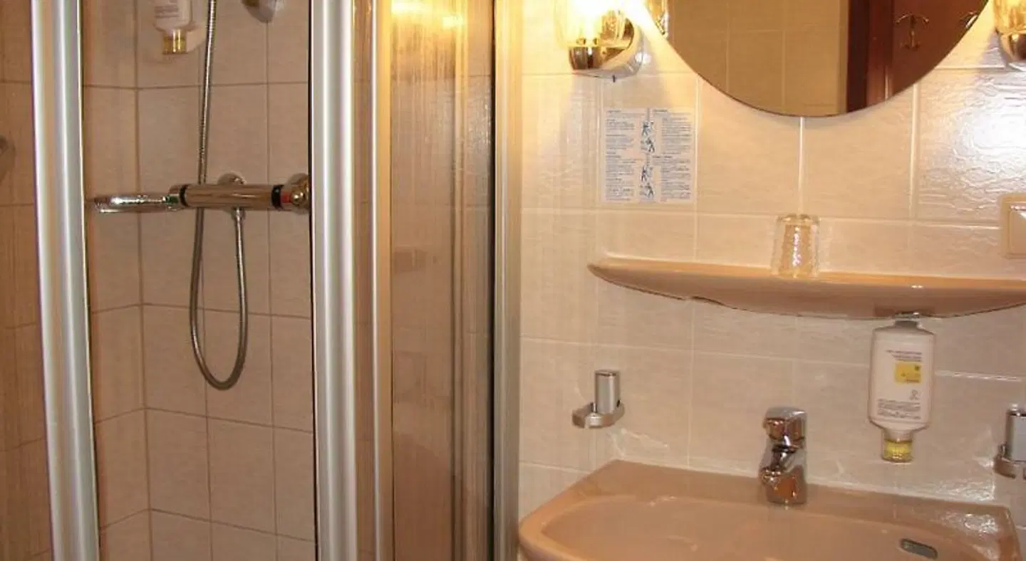 Pension Villa Anna Badezimmer