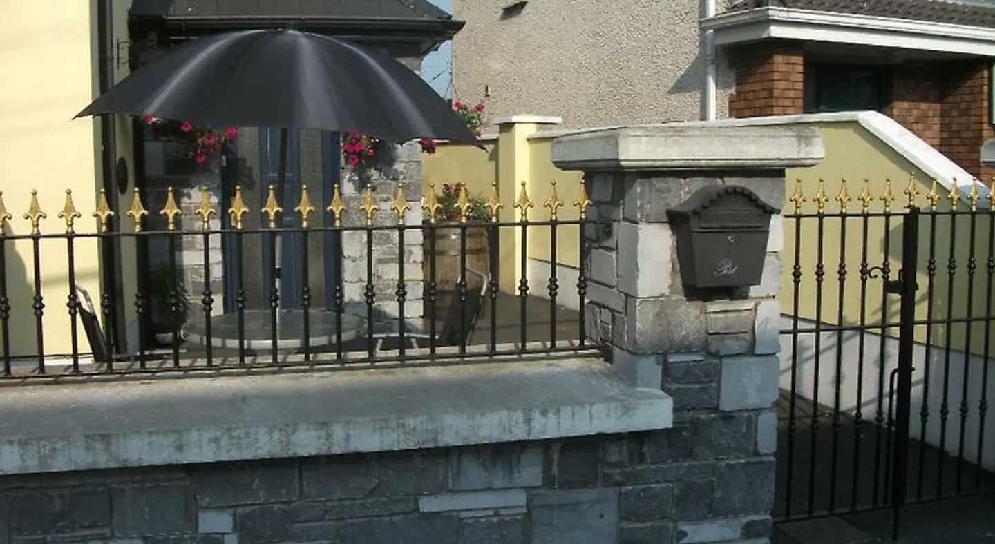 Clare Street B&B EXTERIOR