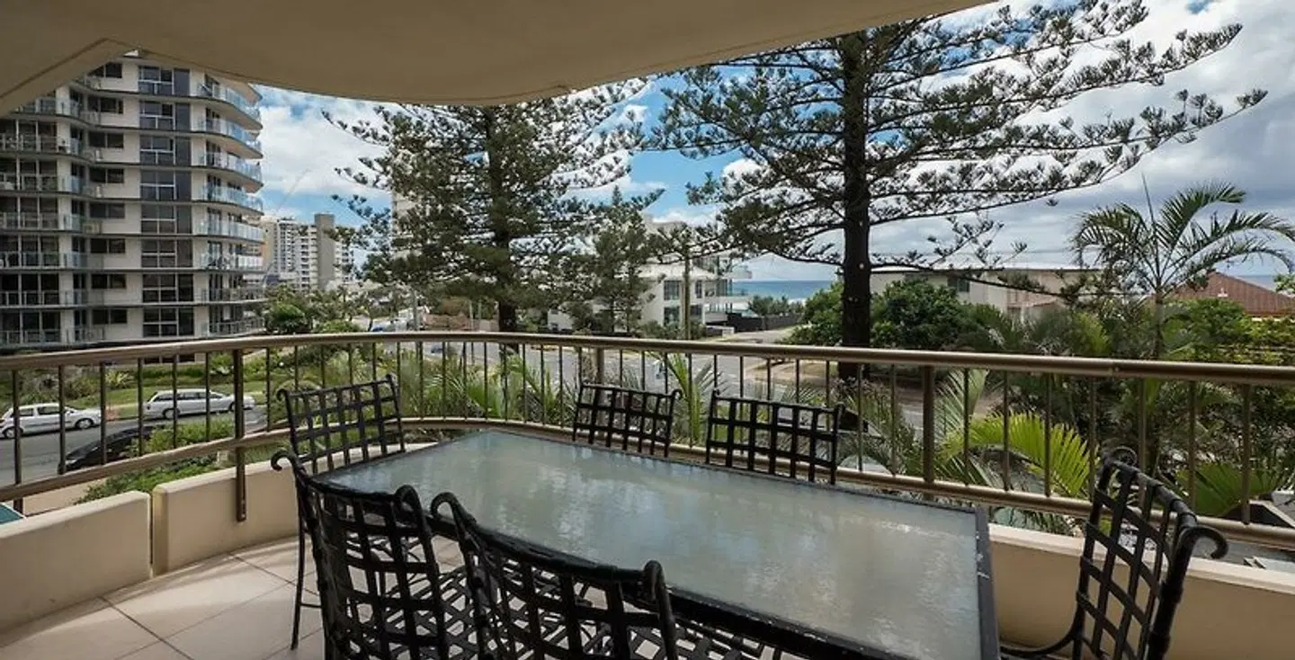 Norfolk Luxury Beachfront Apartments Terrasse