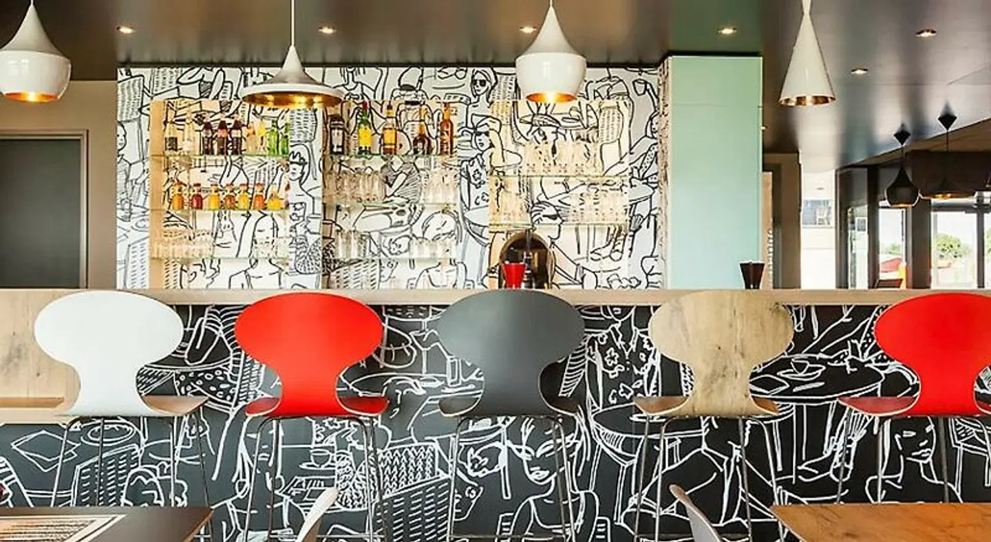ibis Sens Bar