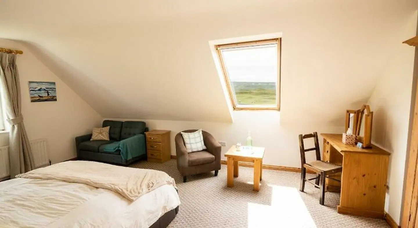 Pier House ROOM_EXAMPLE