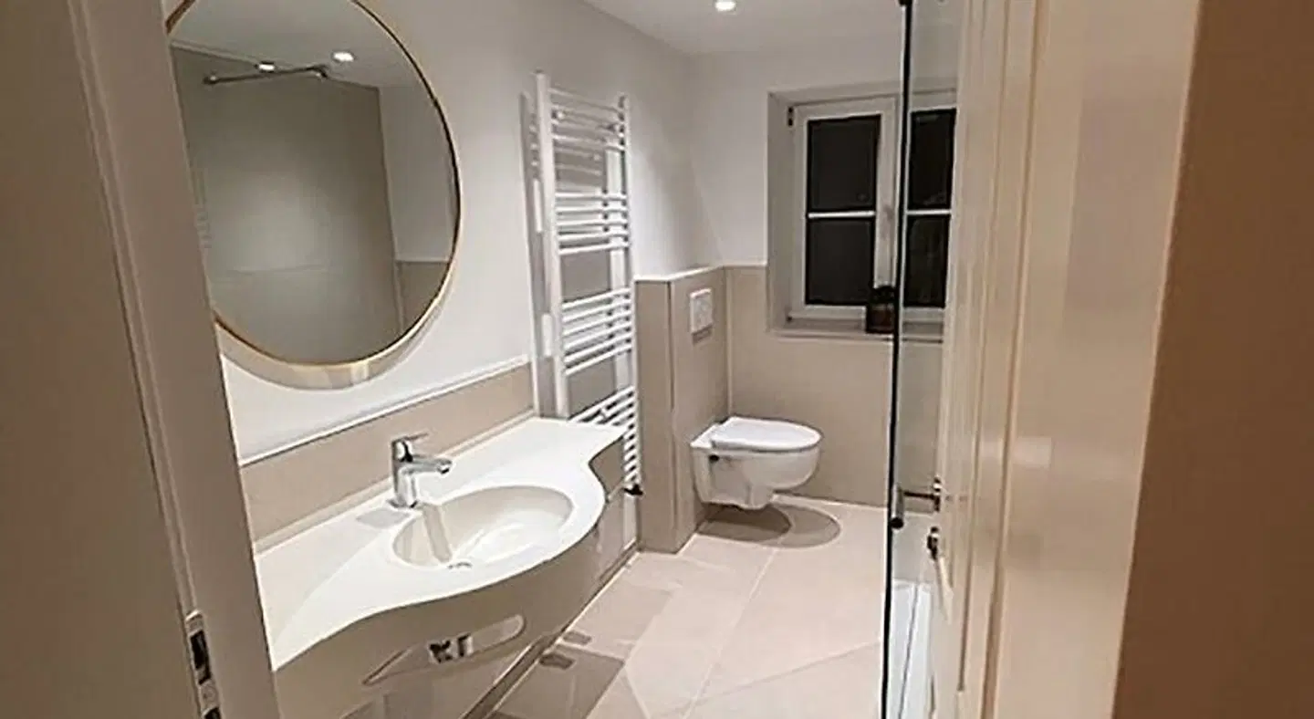 In der Breite Badezimmer
