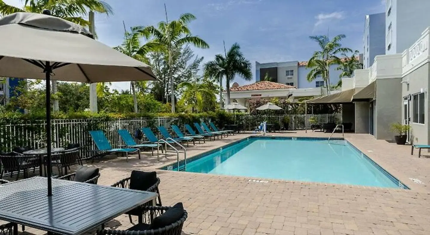 TownePlace Suites by Marriott Boynton Beach OUTDOOR_POOL