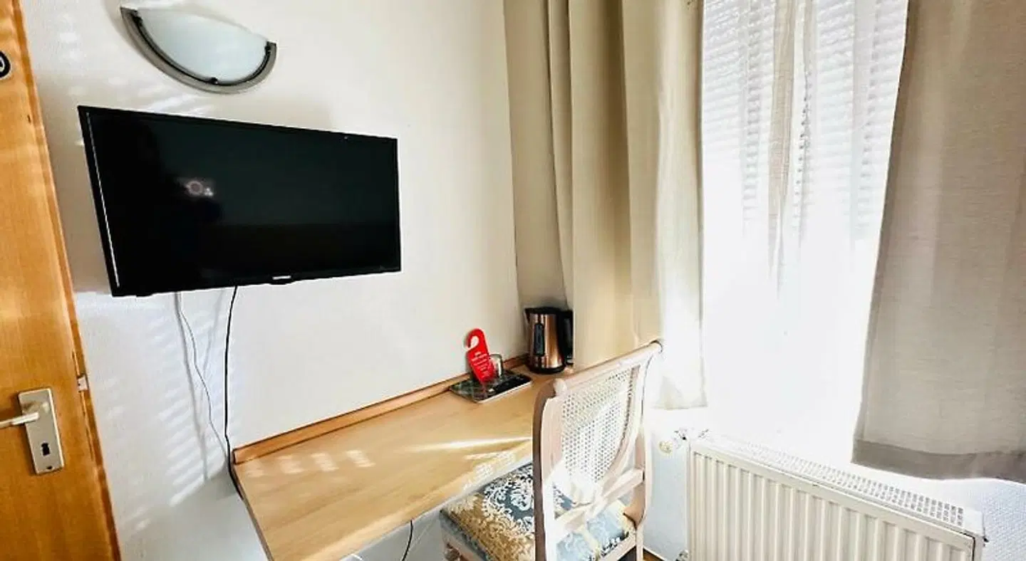 Am Freihafen ROOM_EXAMPLE