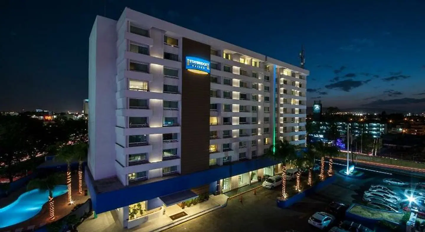 Staybridge Suites Guadalajara Expo by IHG EXTERIOR