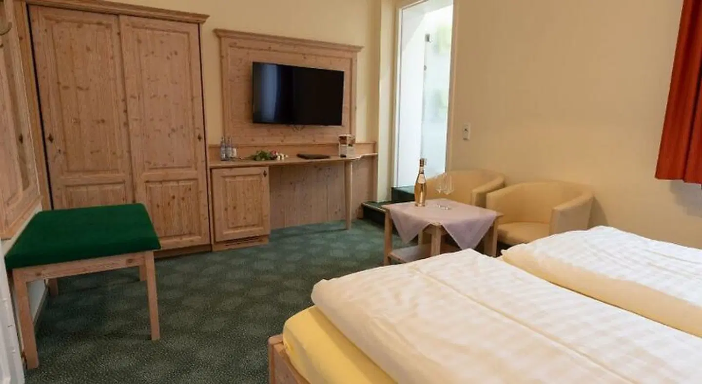 Hotel Victoria ROOM_EXAMPLE