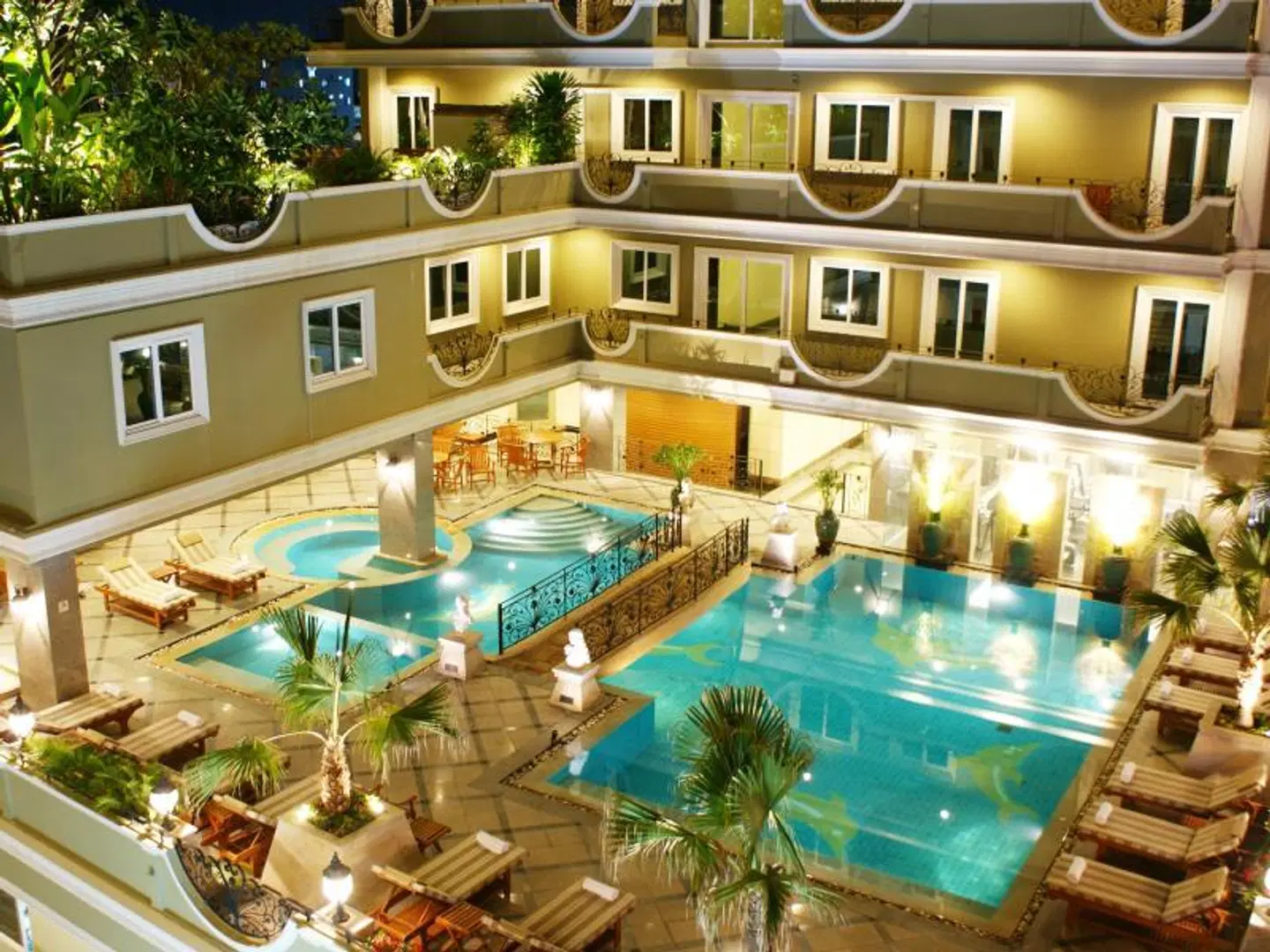 LK Royal Suite OUTDOOR_POOL