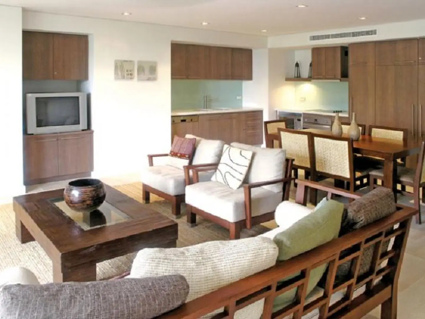 The Boutique Collection Private Apartments at Sea Temple Palm Cove LOUNGE_LOBBY