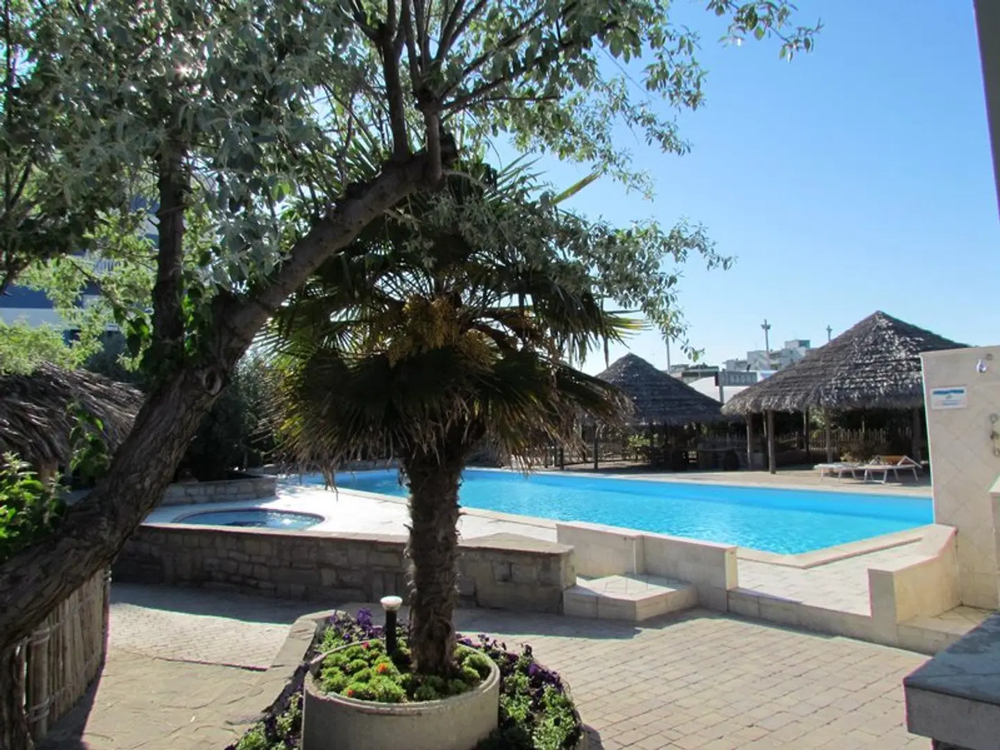 Grand Hotel Azzurra Club OUTDOOR_POOL