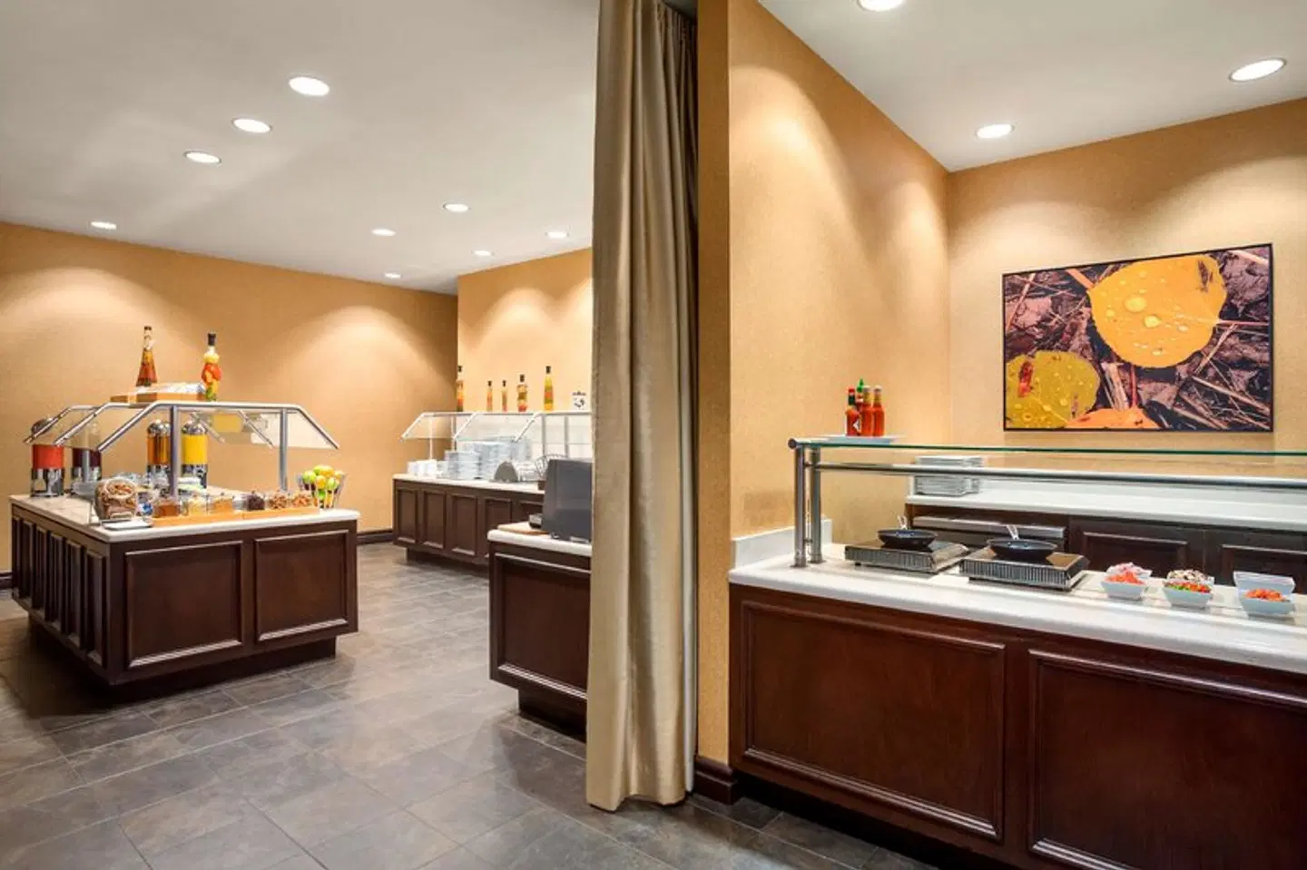 DoubleTree by Hilton DFW Airport North ROOM_EXAMPLE