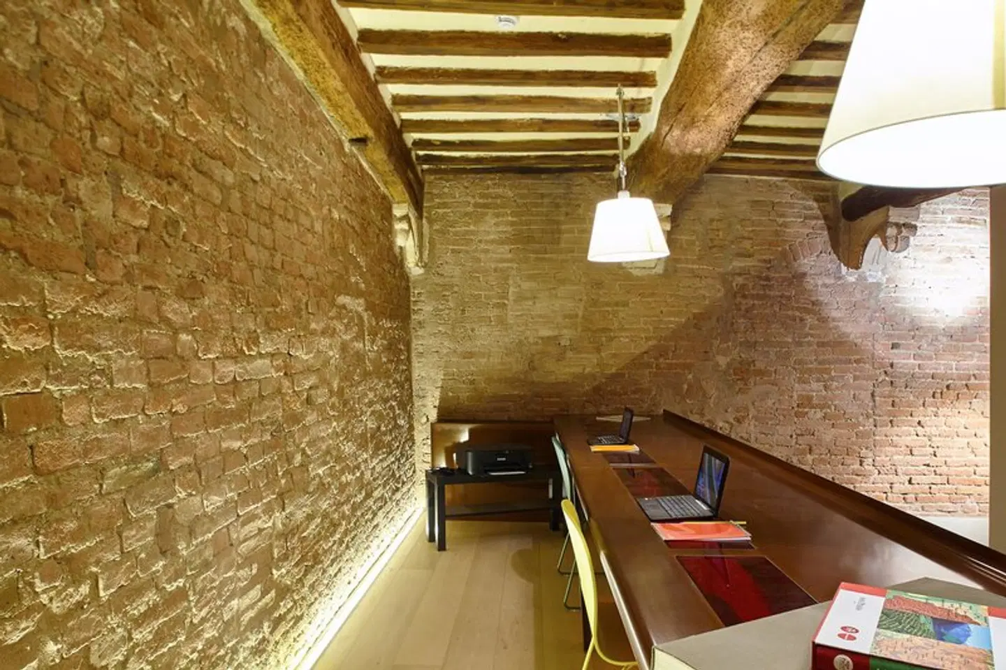 Palazzetto Rosso HEALTH_BEAUTY