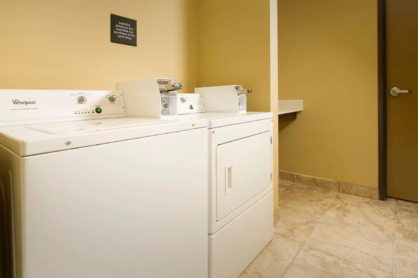 Hampton Inn Lake Charles Badezimmer