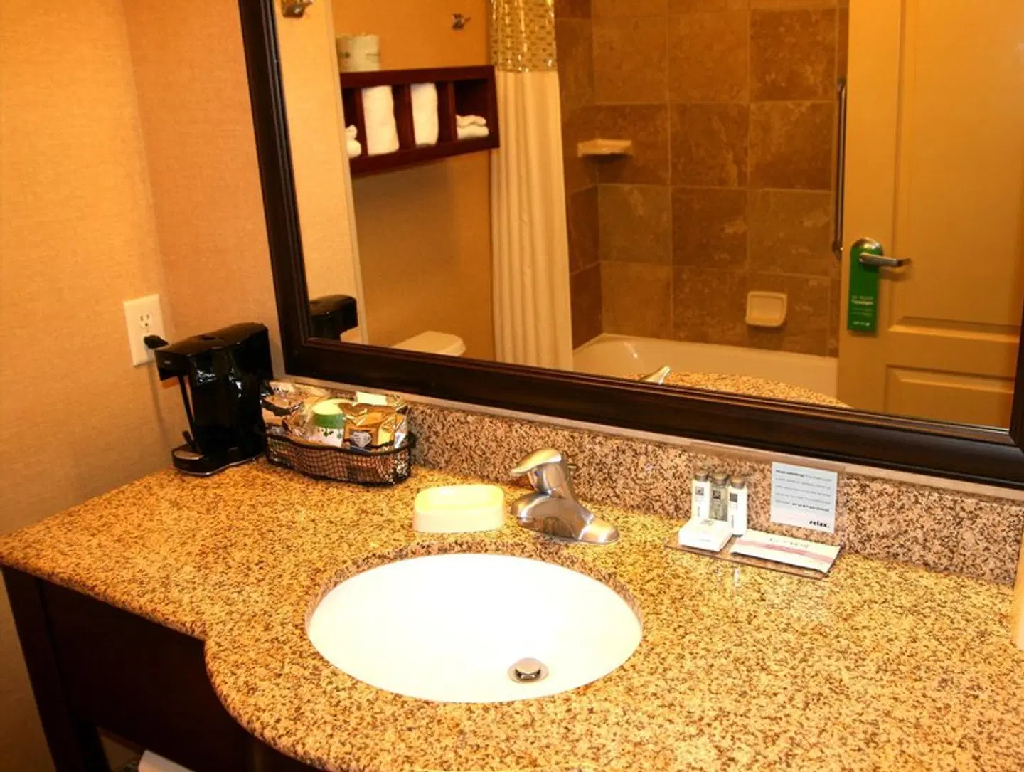 Hampton Inn Lincoln Badezimmer