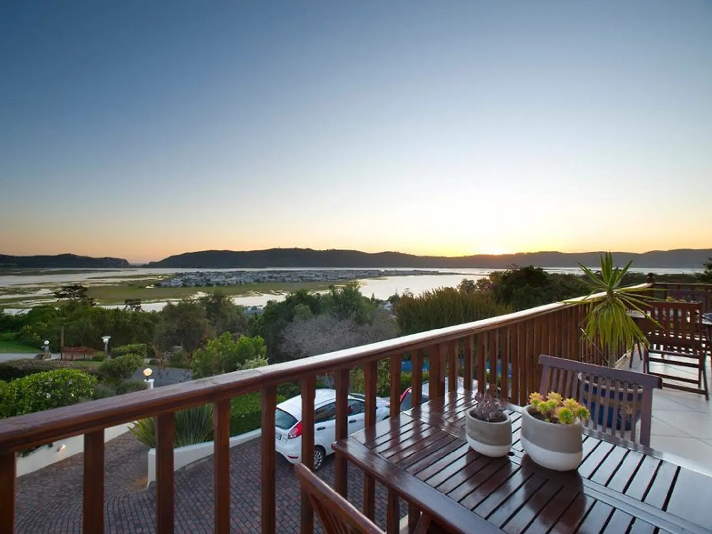 Candlewood Lodge Terrasse