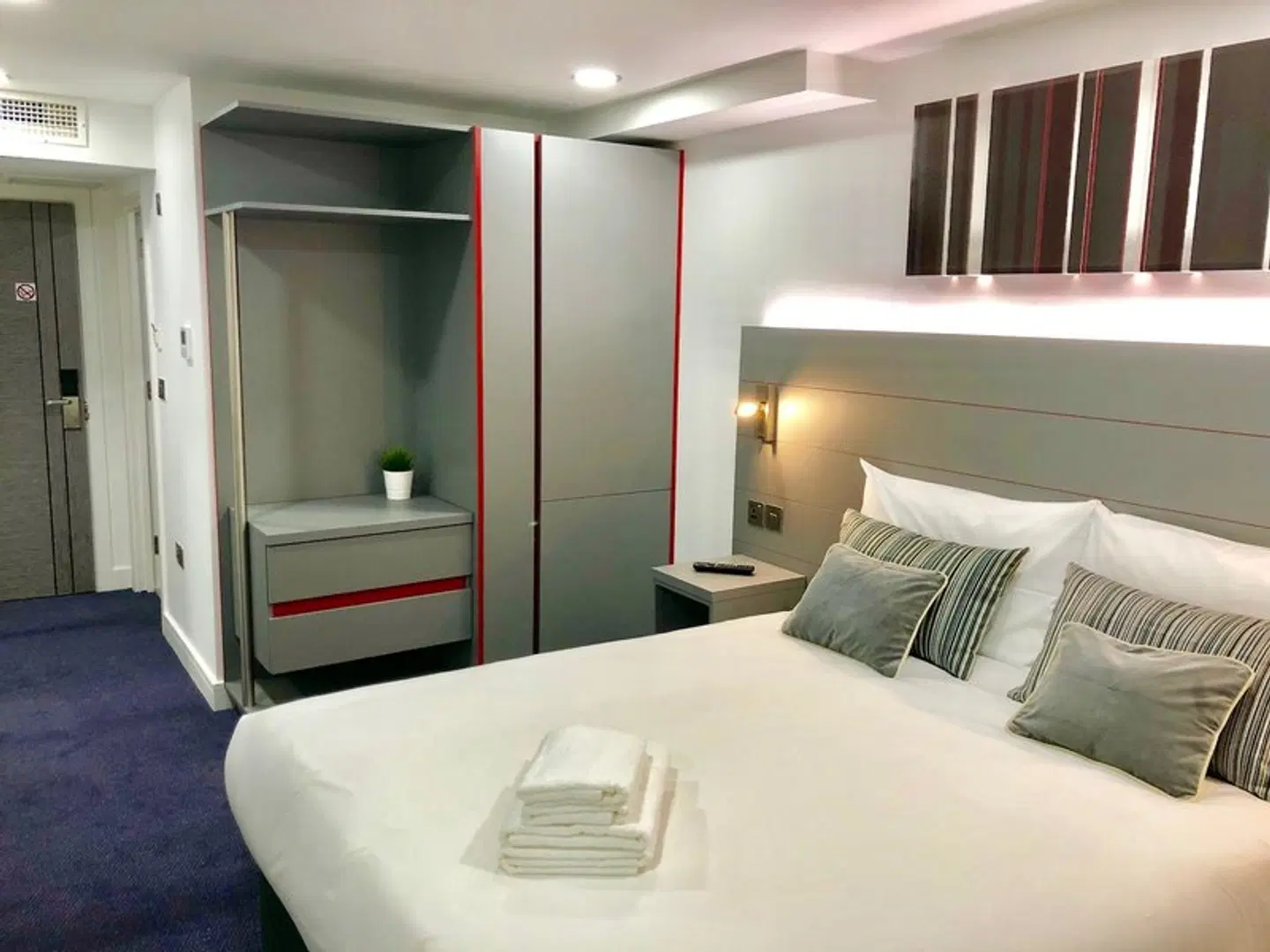 Ilford Hotel Goodmayes ROOM_EXAMPLE