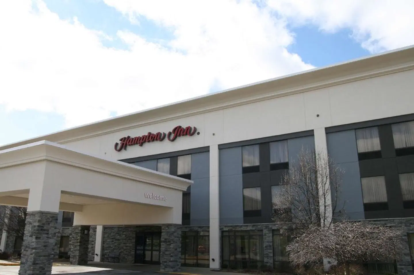 Hampton Inn Youngstown-North EXTERIOR
