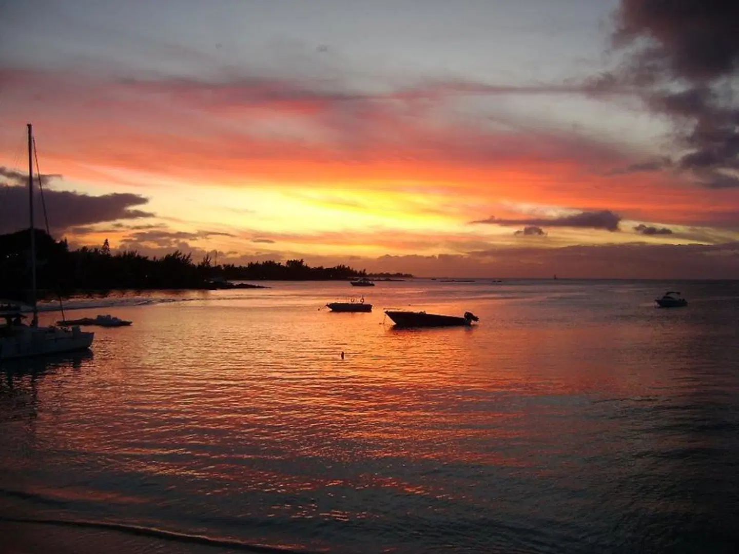 Monalysa Holidays Bungalows LANDSCAPE
