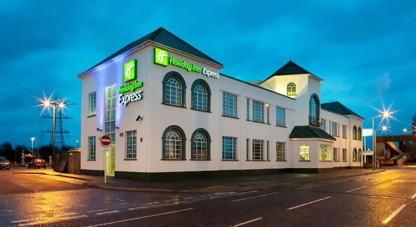 Holiday Inn Express London Chingford-Nth Circular Aussenansicht