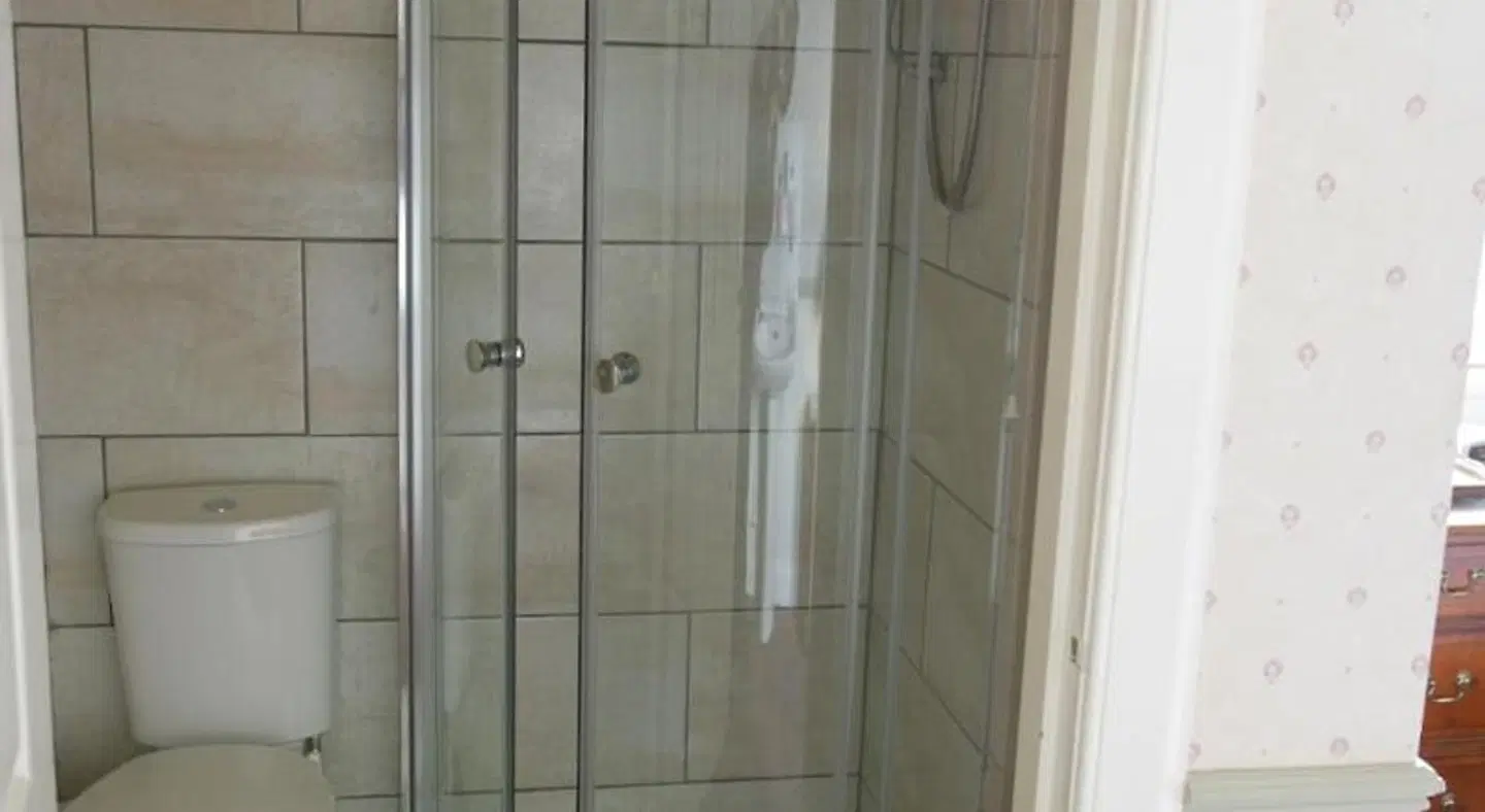 Bellevue Guest House Badezimmer