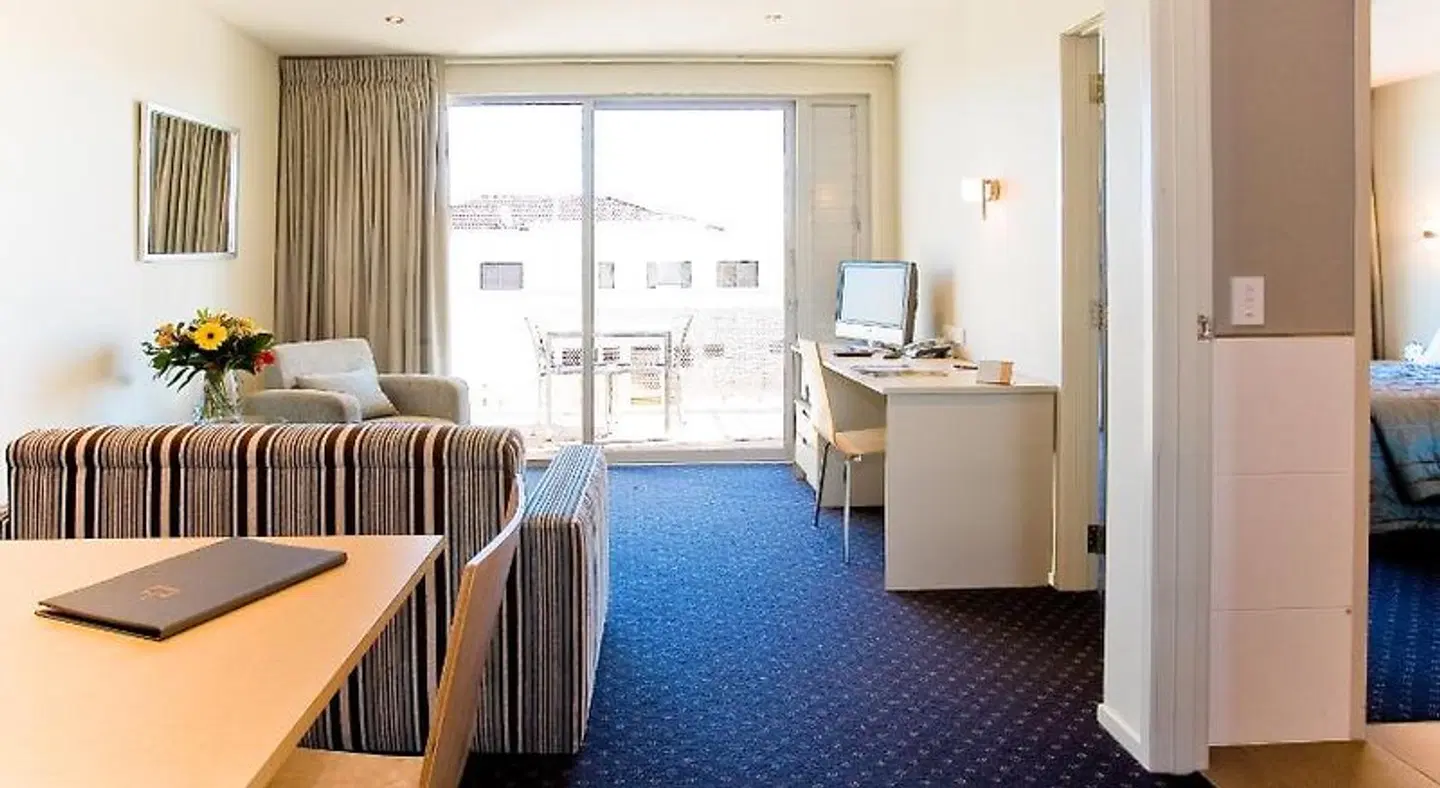 The Crown Hotel ROOM_EXAMPLE