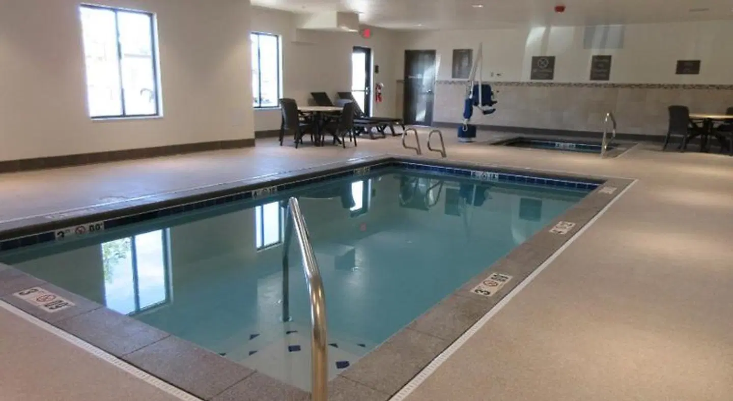 Comfort Inn & Suites Hallenbad