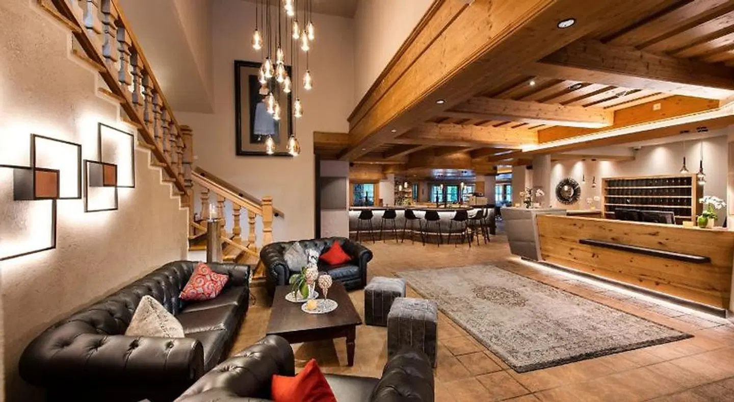 Central Vital LOUNGE_LOBBY