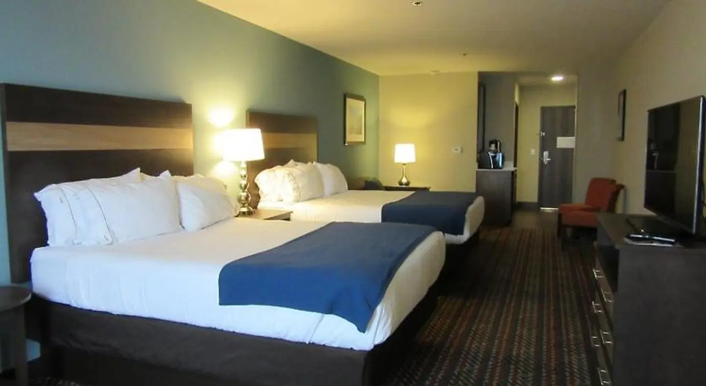 Holiday Inn Express Wichita South by IHG ROOM_EXAMPLE