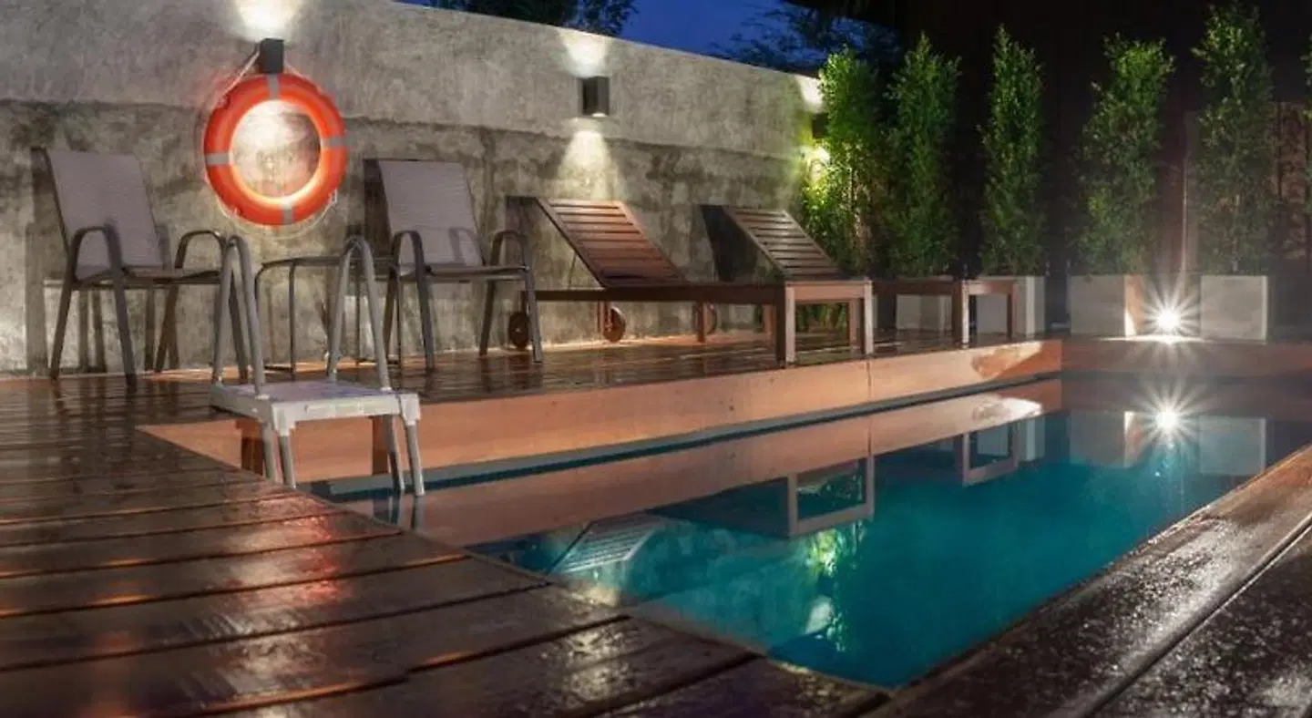Nuan Boutique Hotel OUTDOOR_POOL