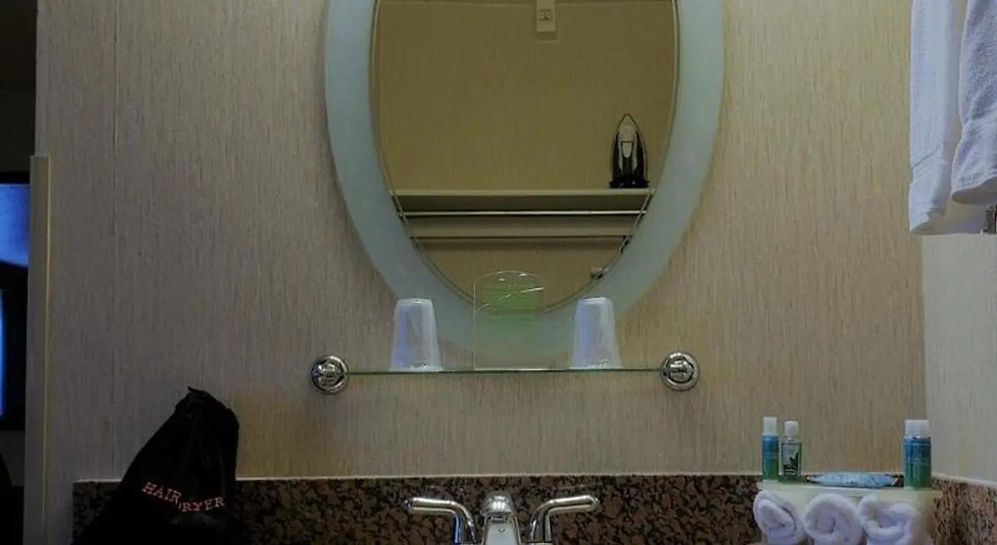 Holiday Inn Express Mesa Verde-Cortez by IHG Badezimmer