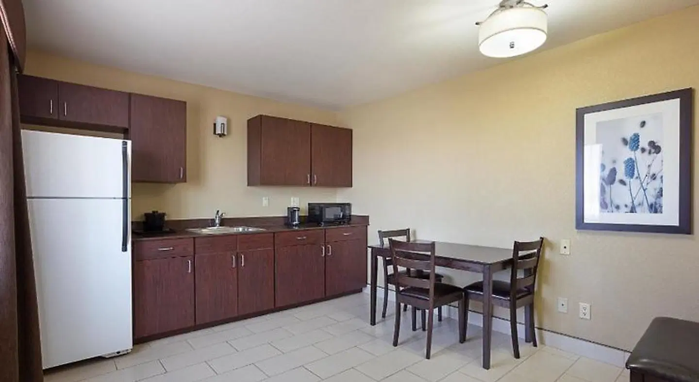La Quinta Inn & Suites Meridian / Boise West ROOM_EXAMPLE