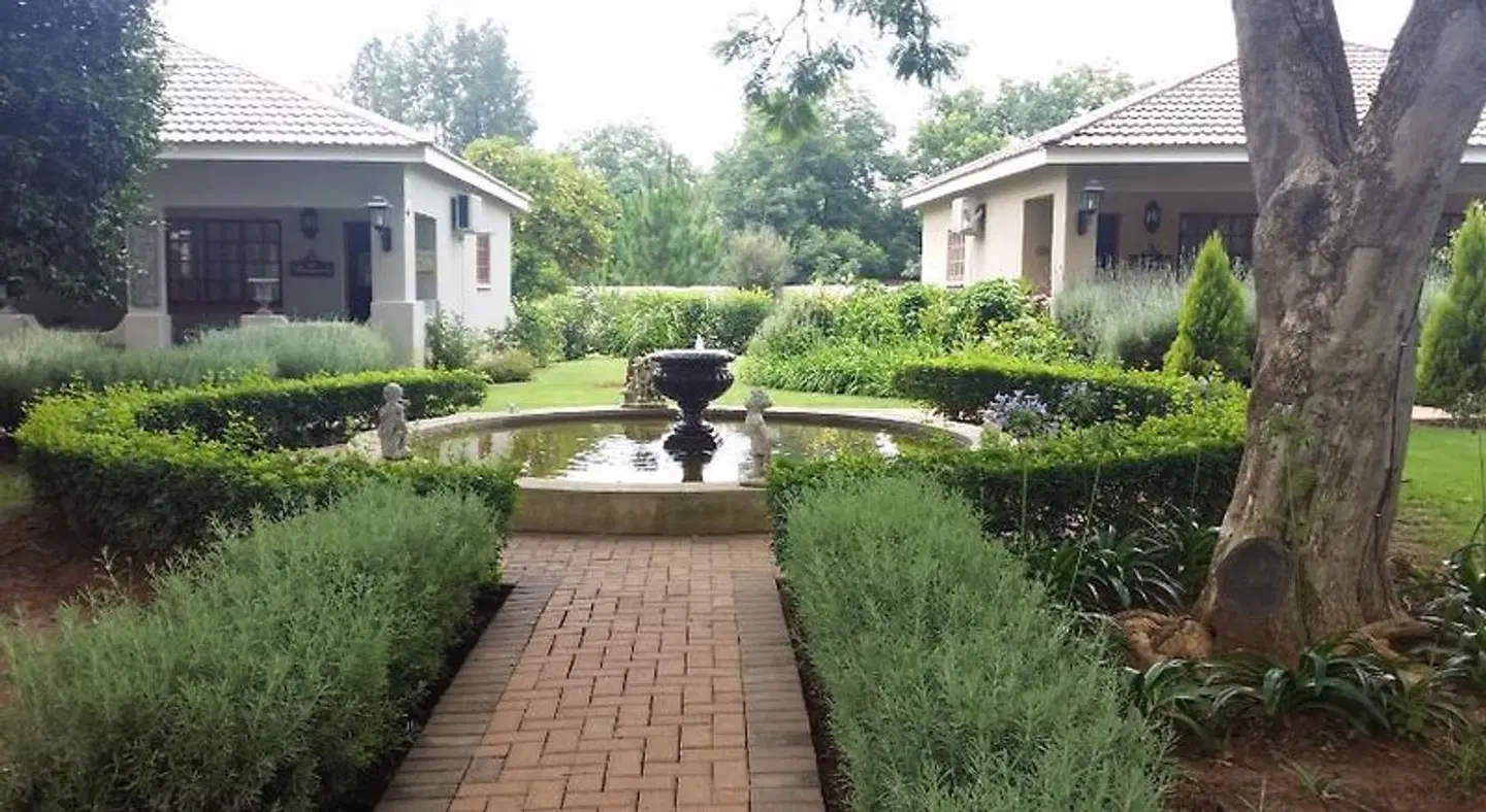 Farmhouse Lodge Garten