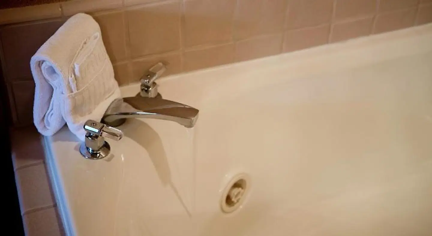 Pine Ridge Inn HEALTH_BEAUTY