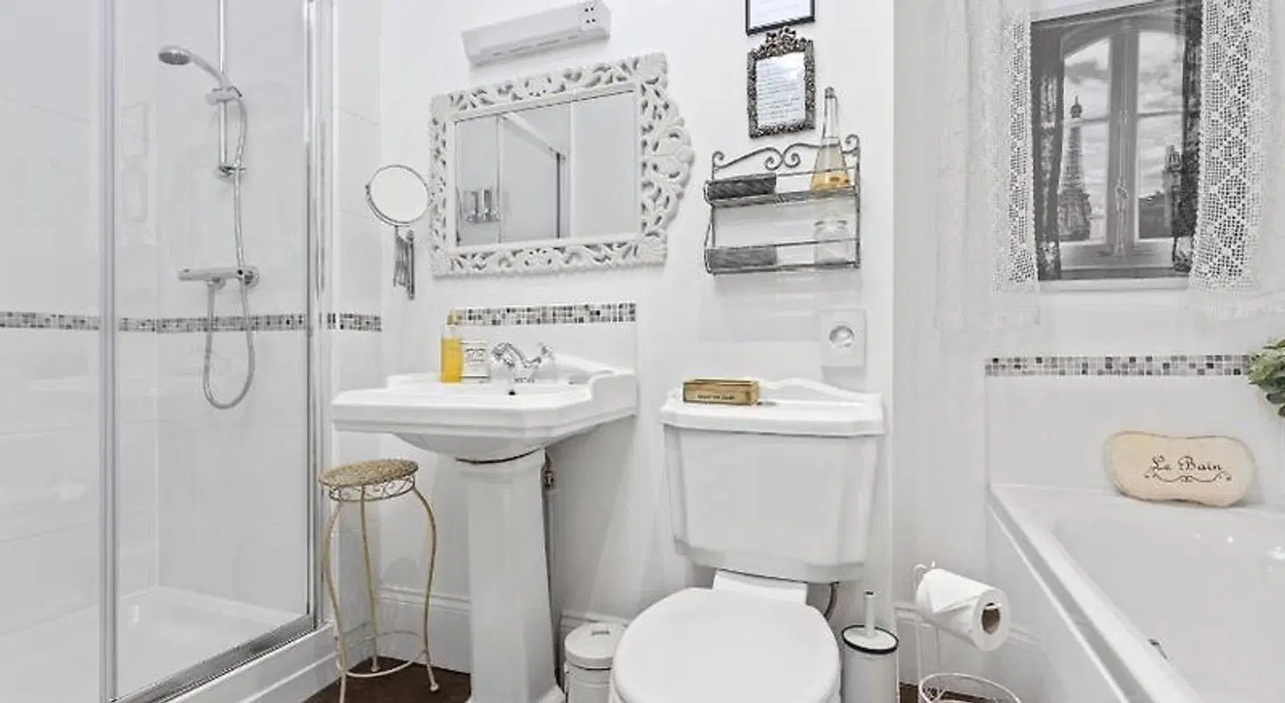 Mamas Inn Boutique Guest House Badezimmer