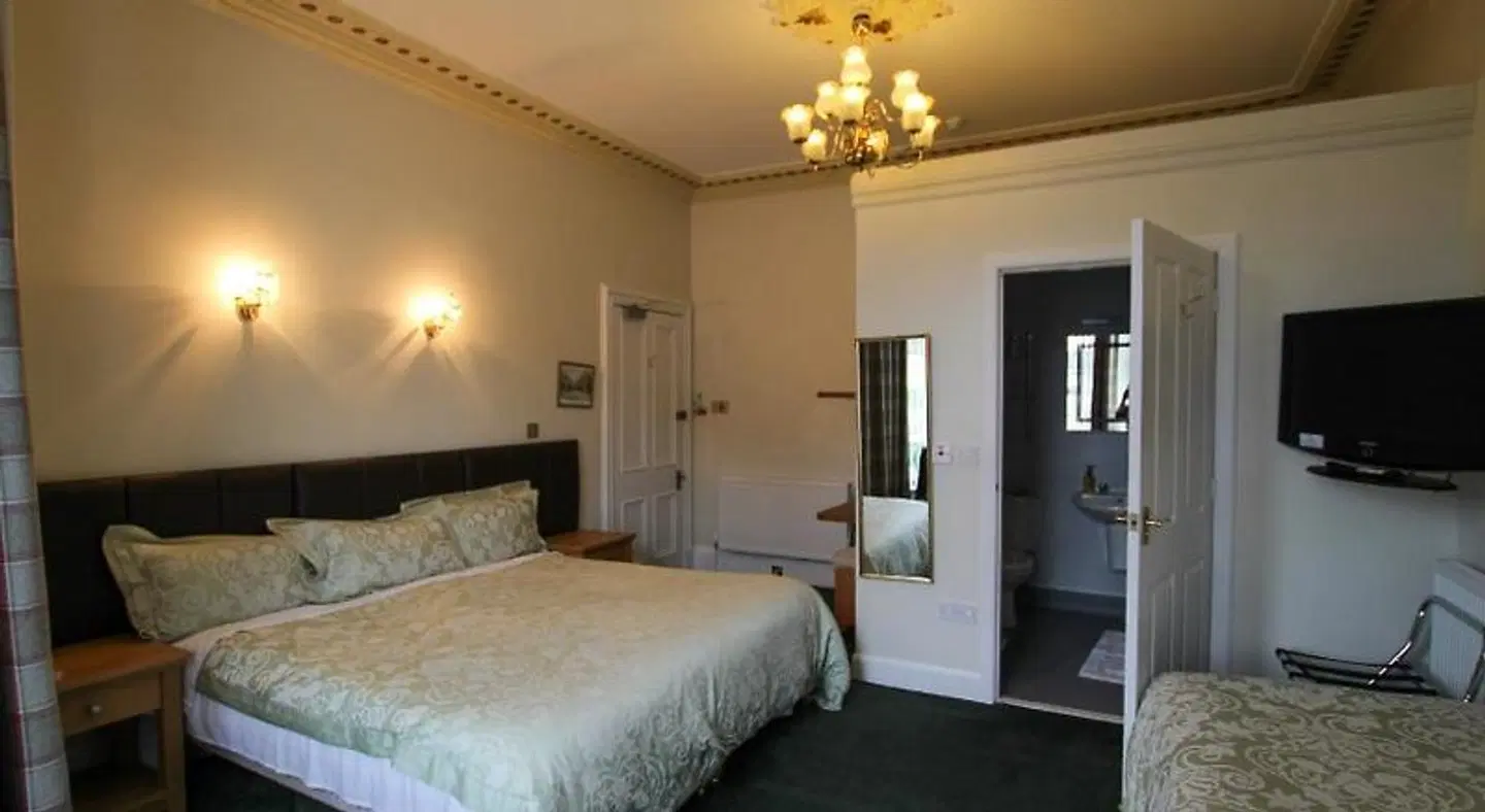 Dunallan Guest House ROOM_EXAMPLE