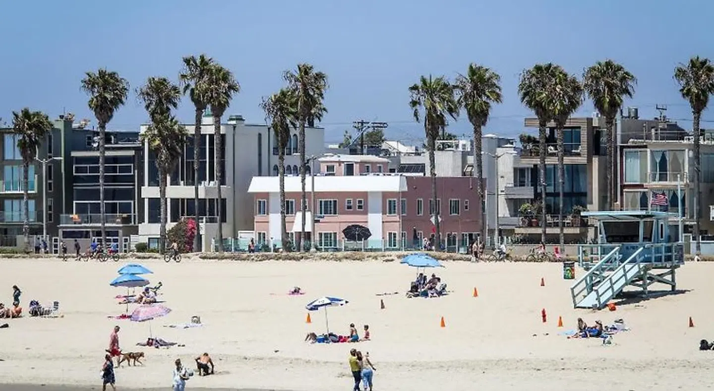 Venice on the Beach Hotel Strand