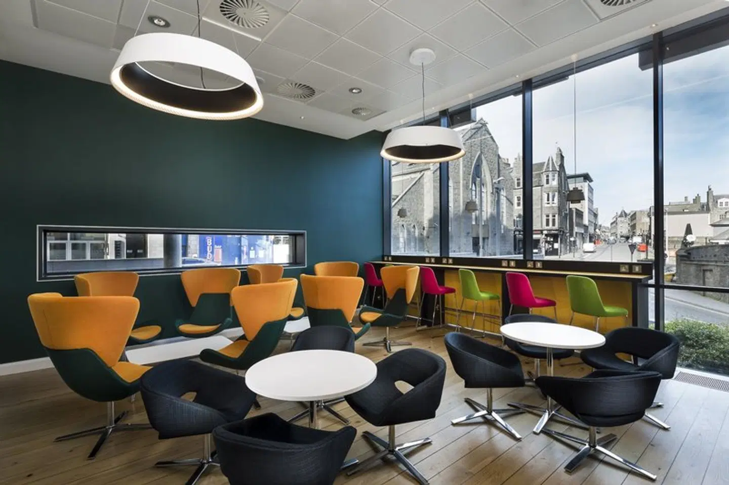 Park Inn by Radisson Aberdeen Bar