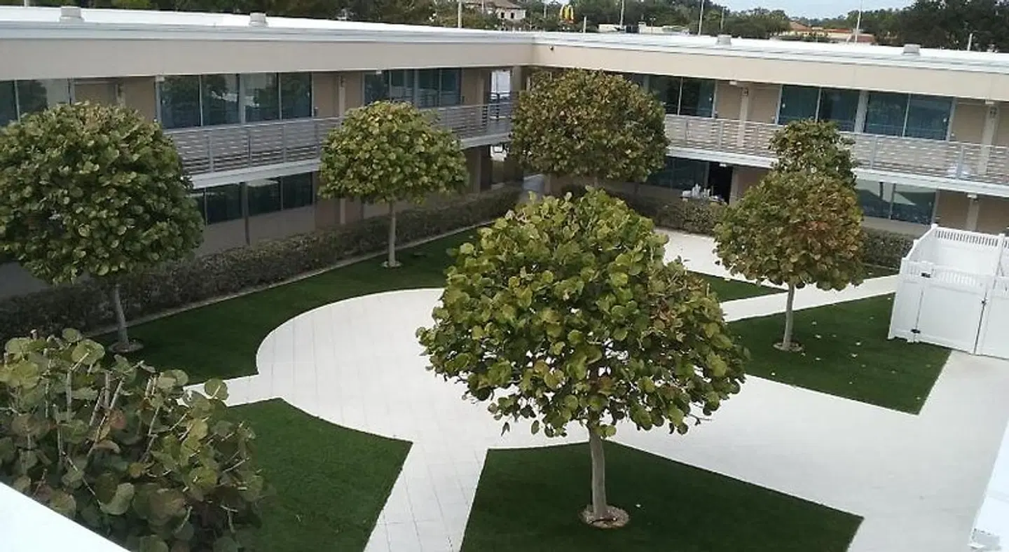 Ramada by Wyndham Venice Hotel Venezia EXTERIOR