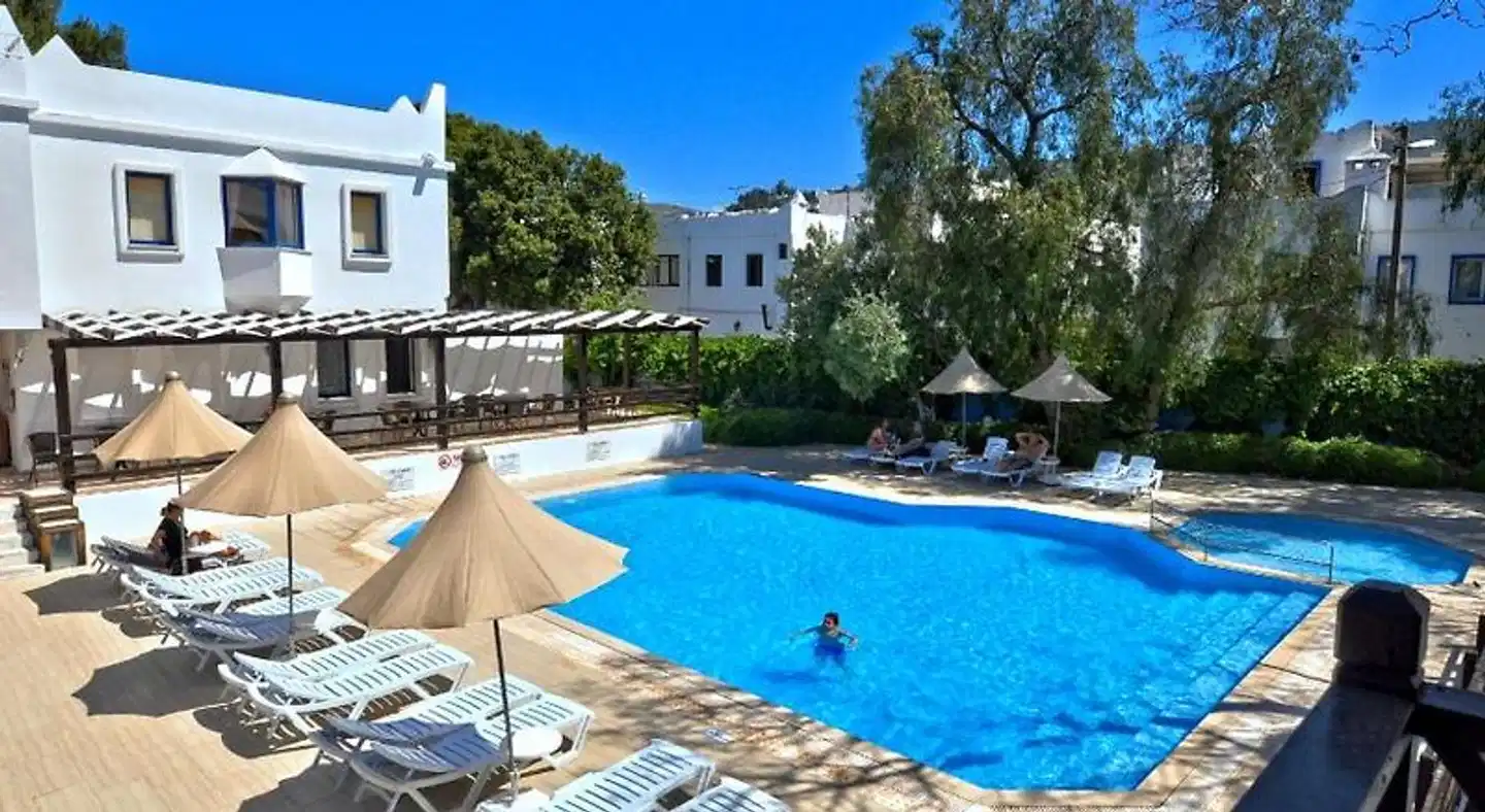 Atrium Pool