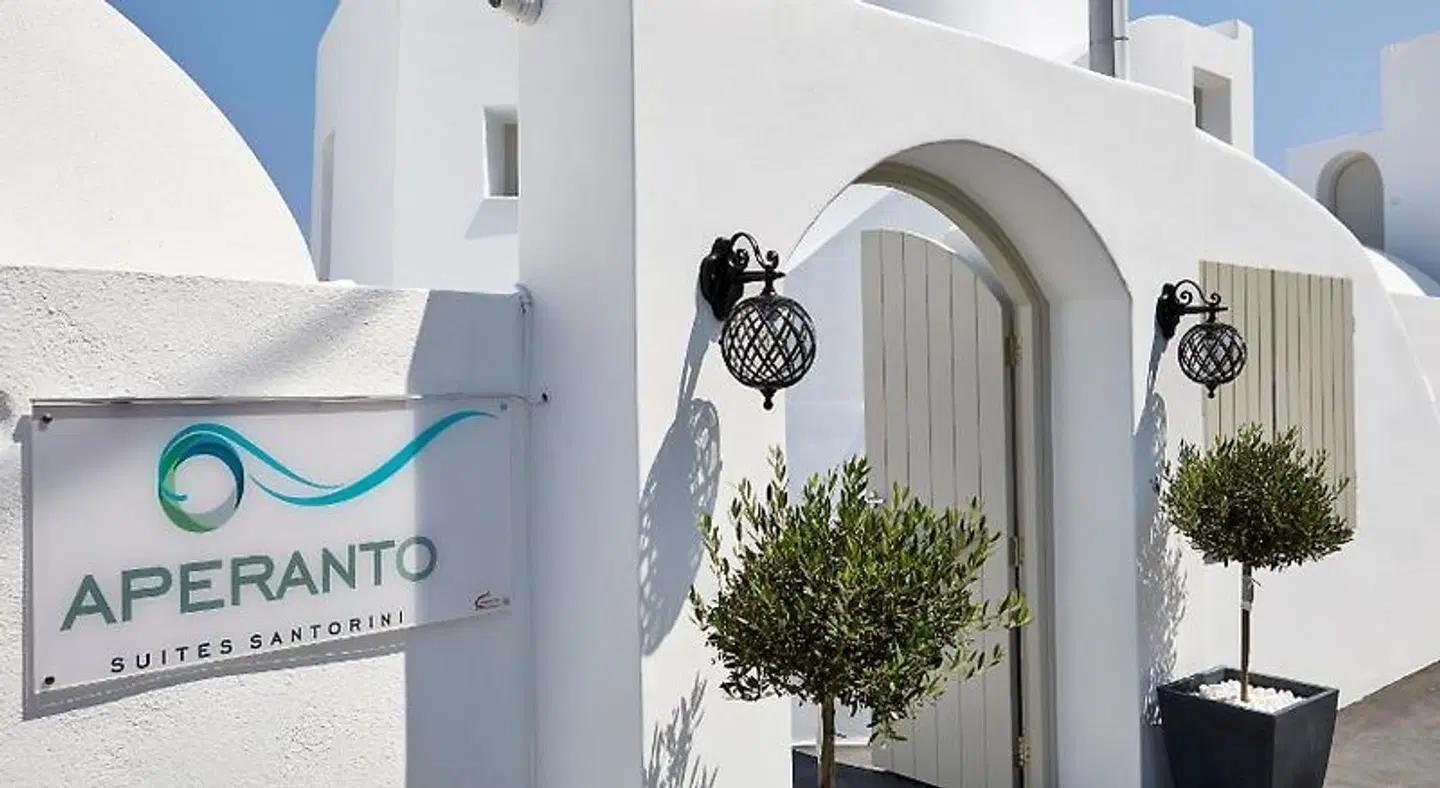 Aperanto Suites EXTERIOR