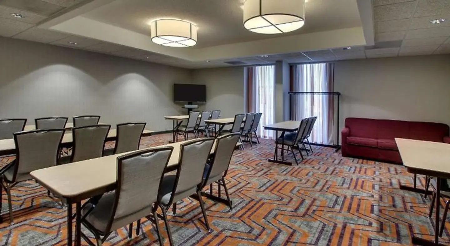 Drury Inn & Suites Evansville East Konferenz