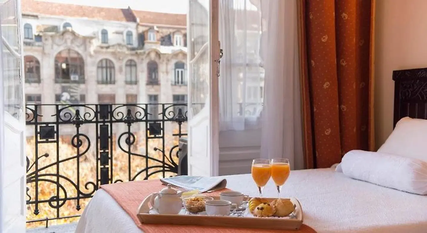 Aliados ROOM_EXAMPLE