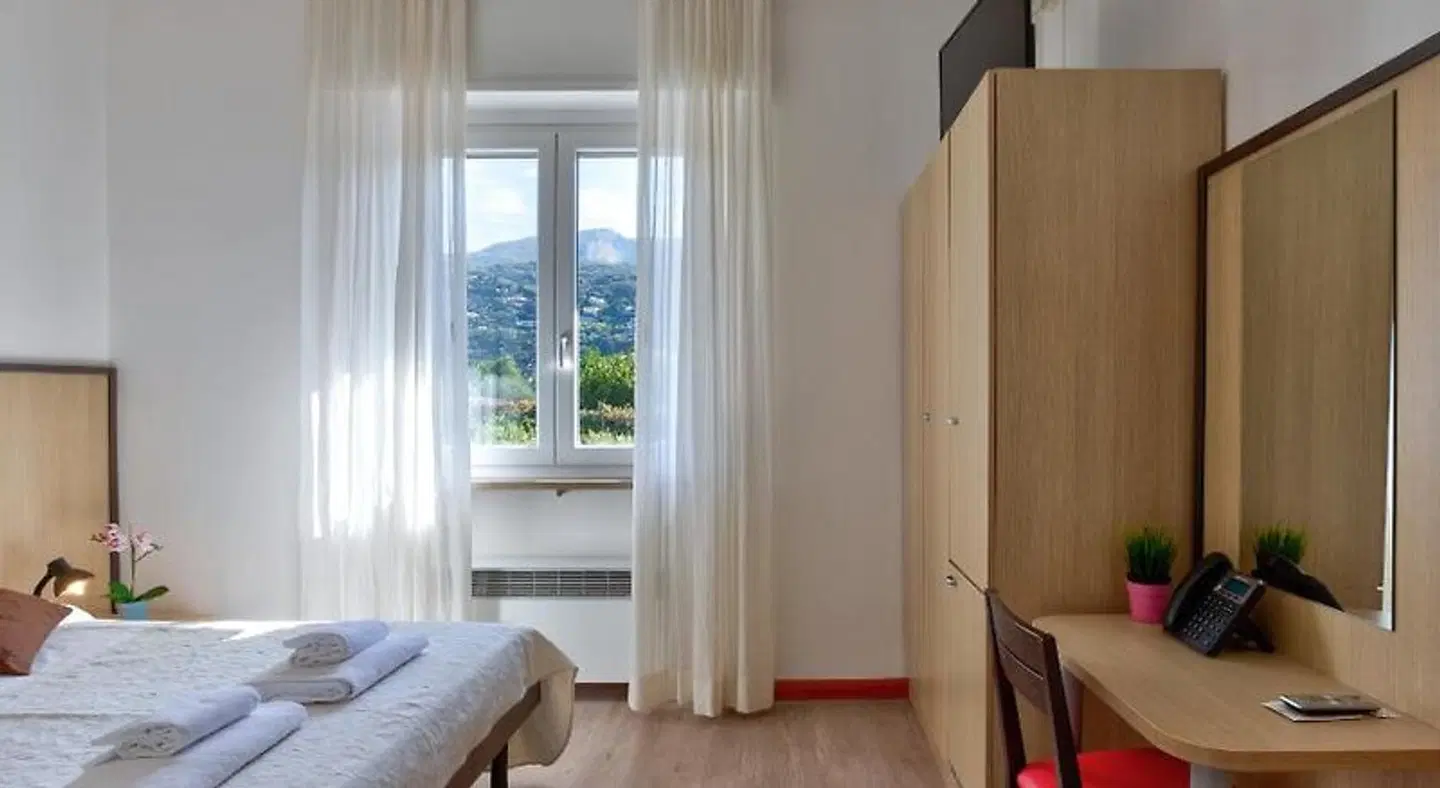Roma ROOM_EXAMPLE