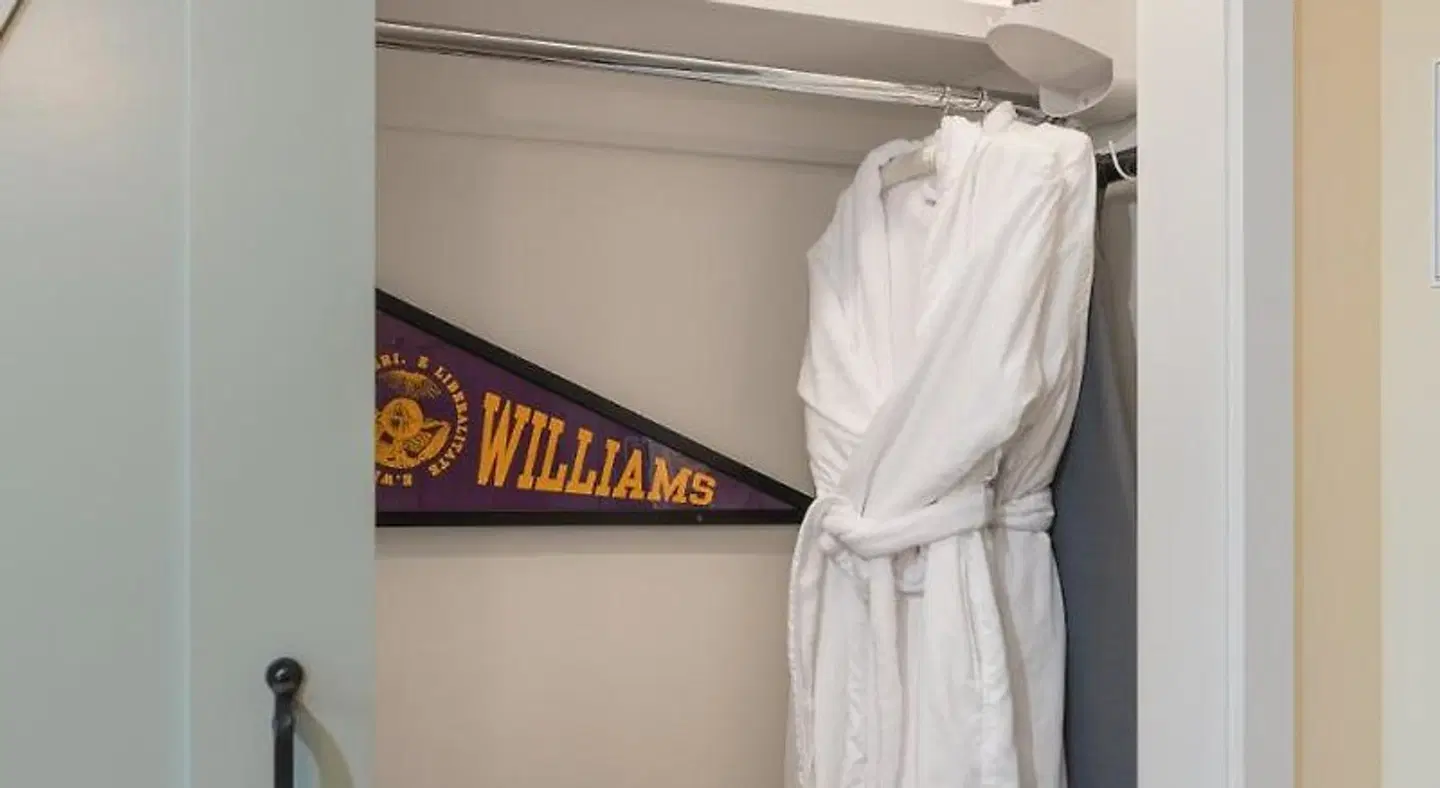The Williams Inn ROOM_EXAMPLE
