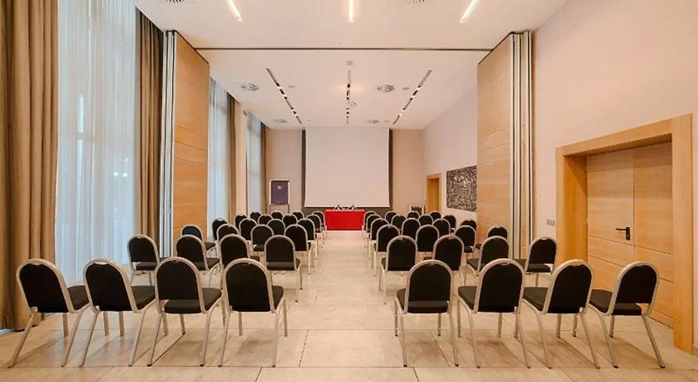 NH Pisa Konferenz