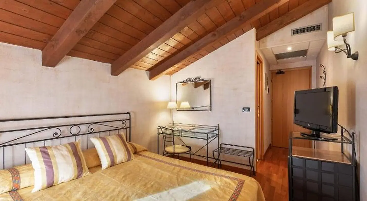 Marco Polo ROOM_EXAMPLE