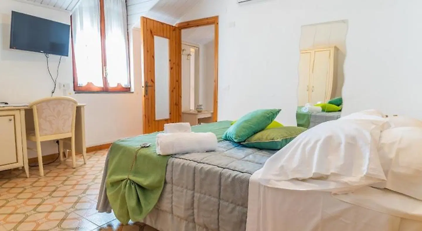 BaccoFurore Hotel ROOM_EXAMPLE