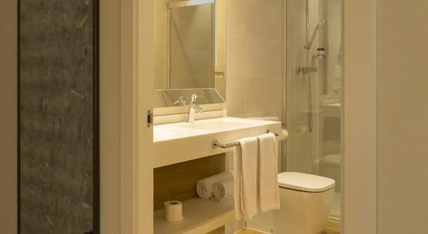 ICON BCN by Petit Palace Badezimmer