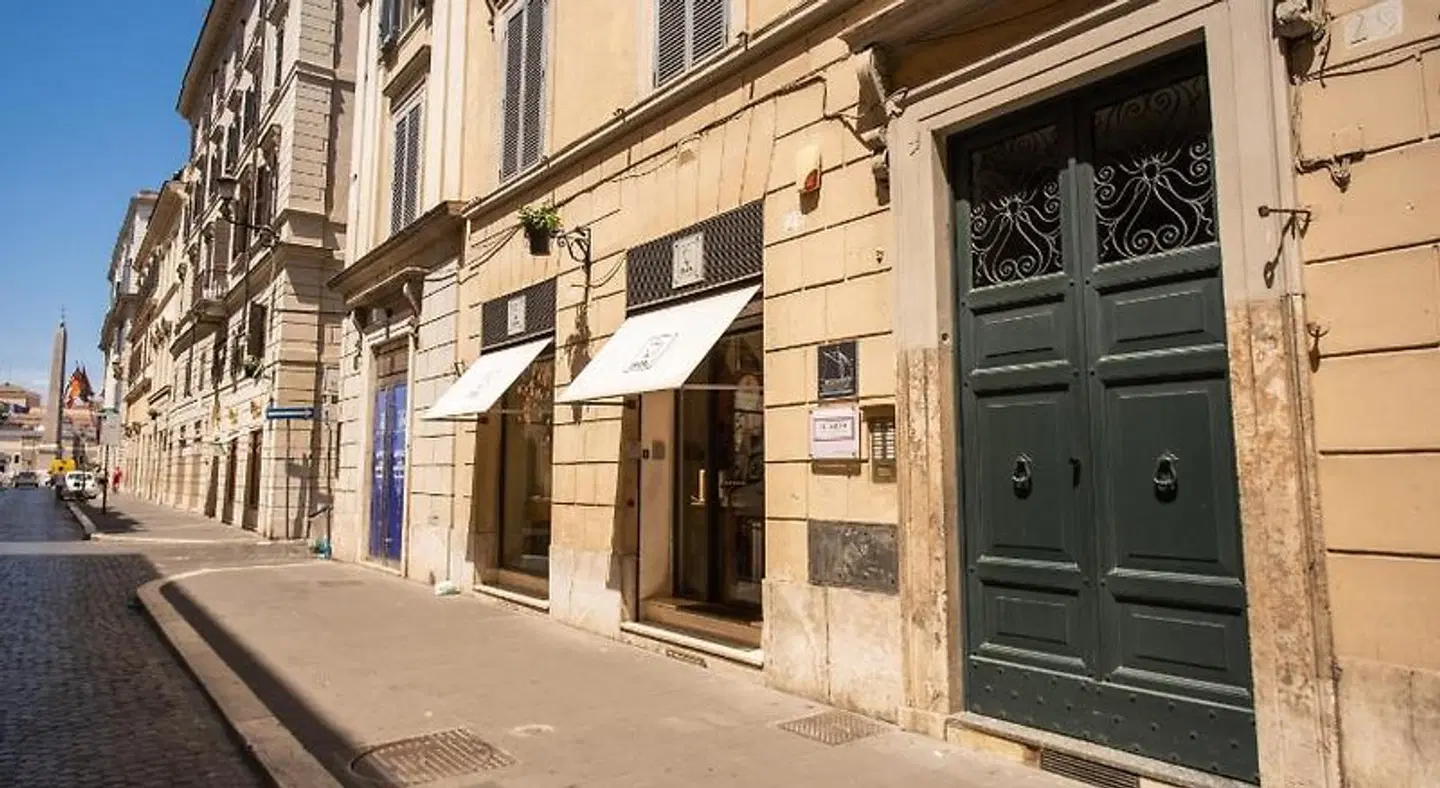 Babuino Palace Suites EXTERIOR