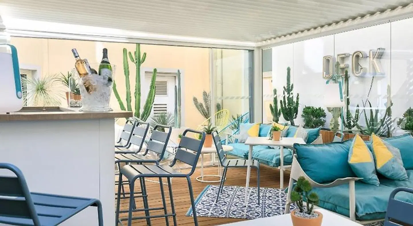 The Deck Hotel ROOM_EXAMPLE